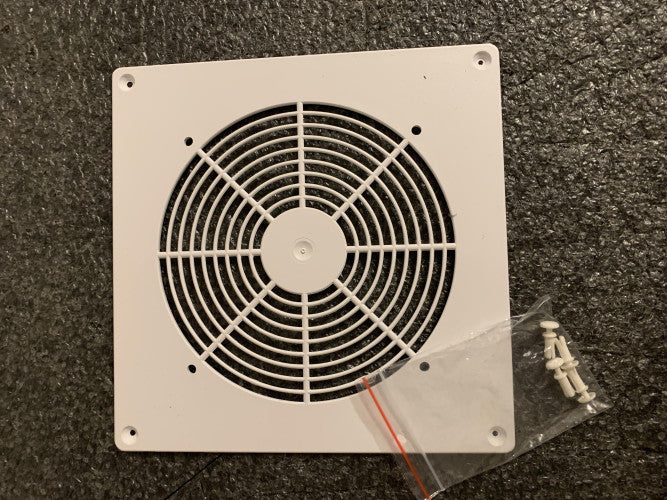 Effektivt skydd för ditt ventilationssystem med Övre Galler Airmove 1.1 Vitt